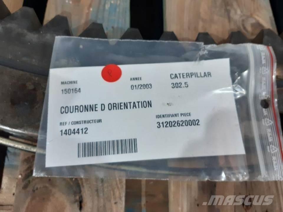 CAT 302.5 Предаване