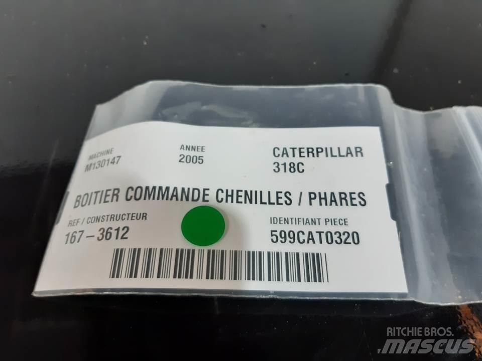 CAT 318C Кабина
