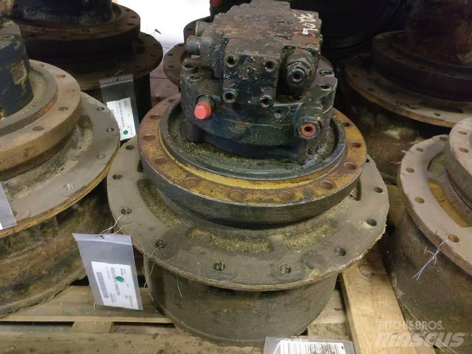 CAT 320 Предаване