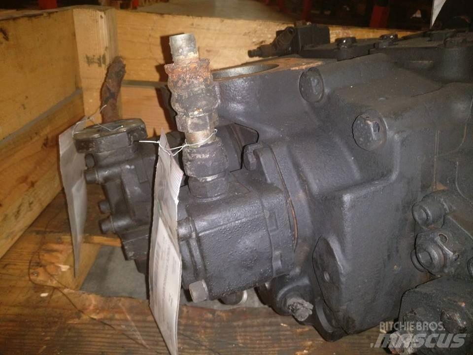 CAT 320E Хидравлични