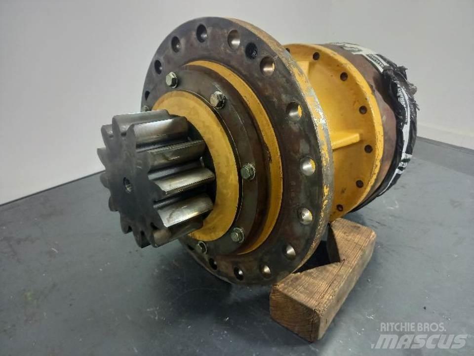 CAT 322C Предаване