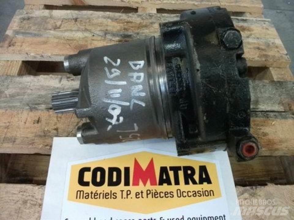 CAT 325 Хидравлични