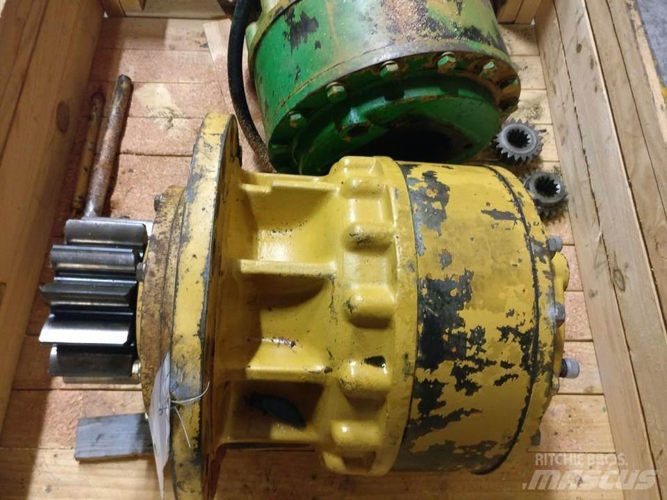 CAT 325L Предаване