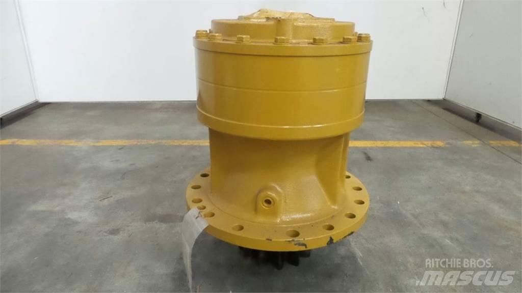 CAT 328D Предаване