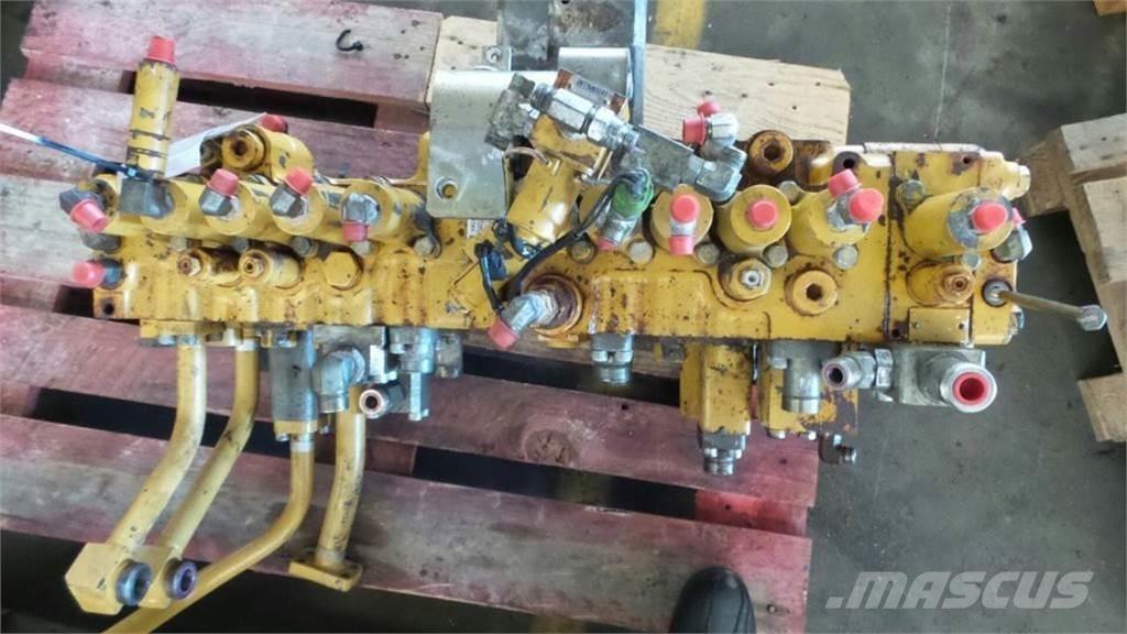 CAT 330DL Хидравлични