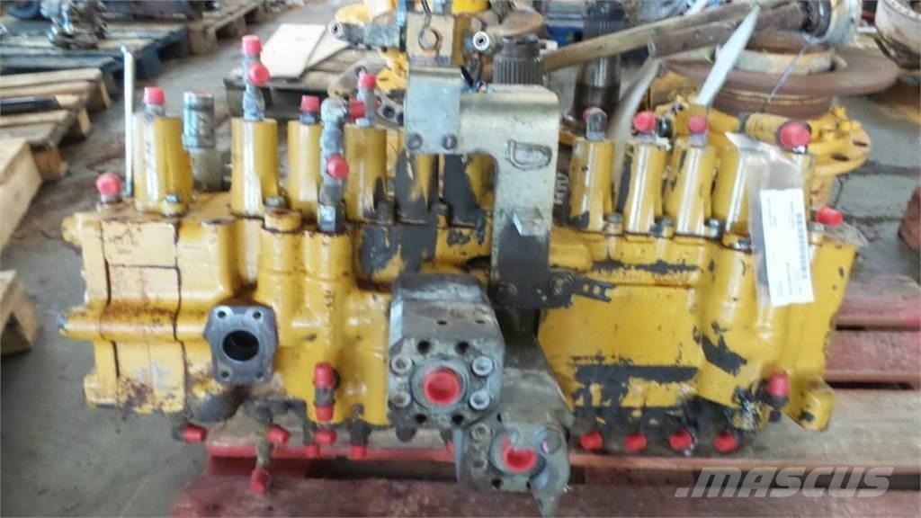 CAT 330DL Хидравлични