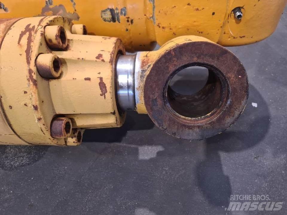 CAT 330L Хидравлични
