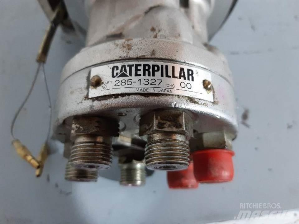 CAT 345C Кабина