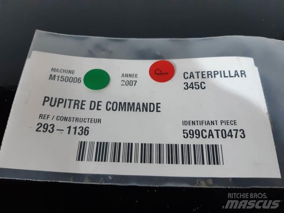 CAT 345C Кабина
