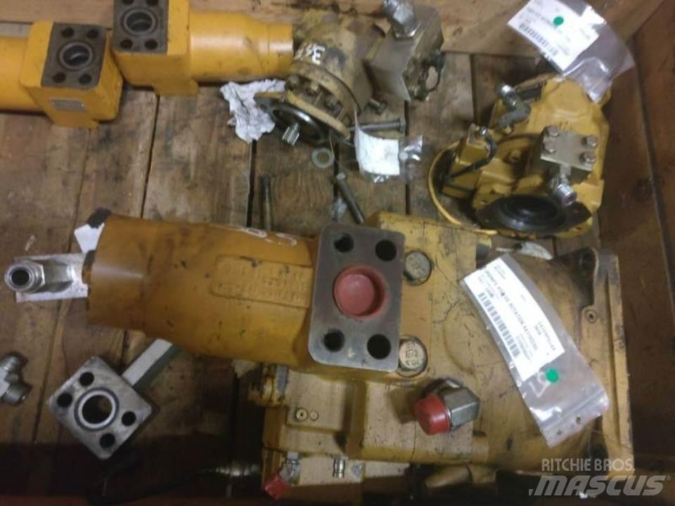 CAT 365B Хидравлични