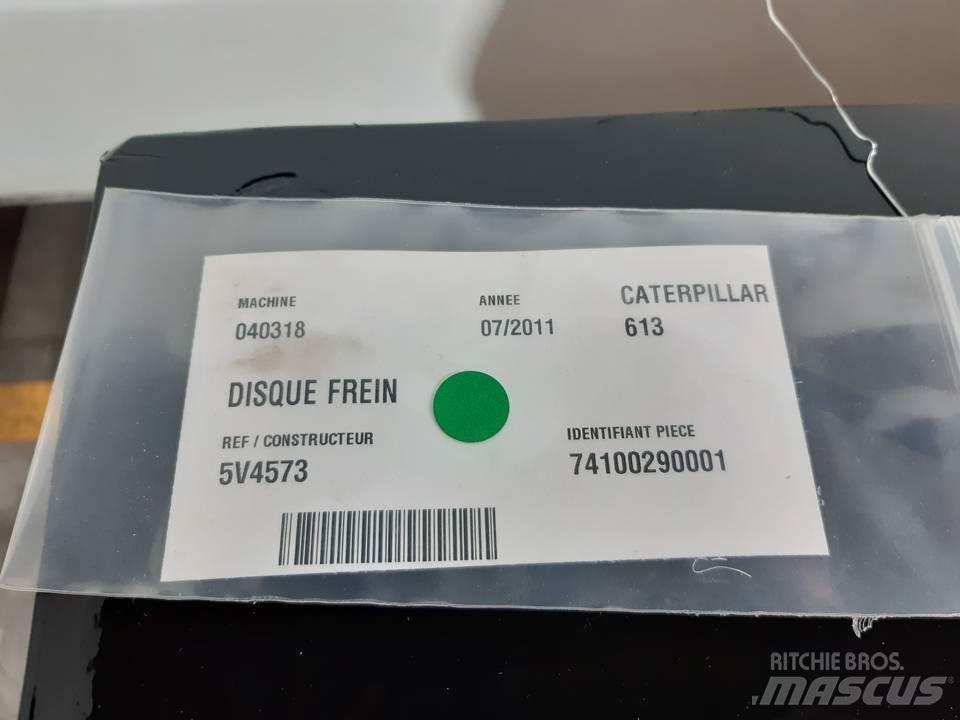 CAT 613 Релси, вериги и ходова част
