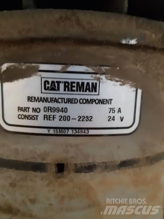 CAT 725 Двигатели