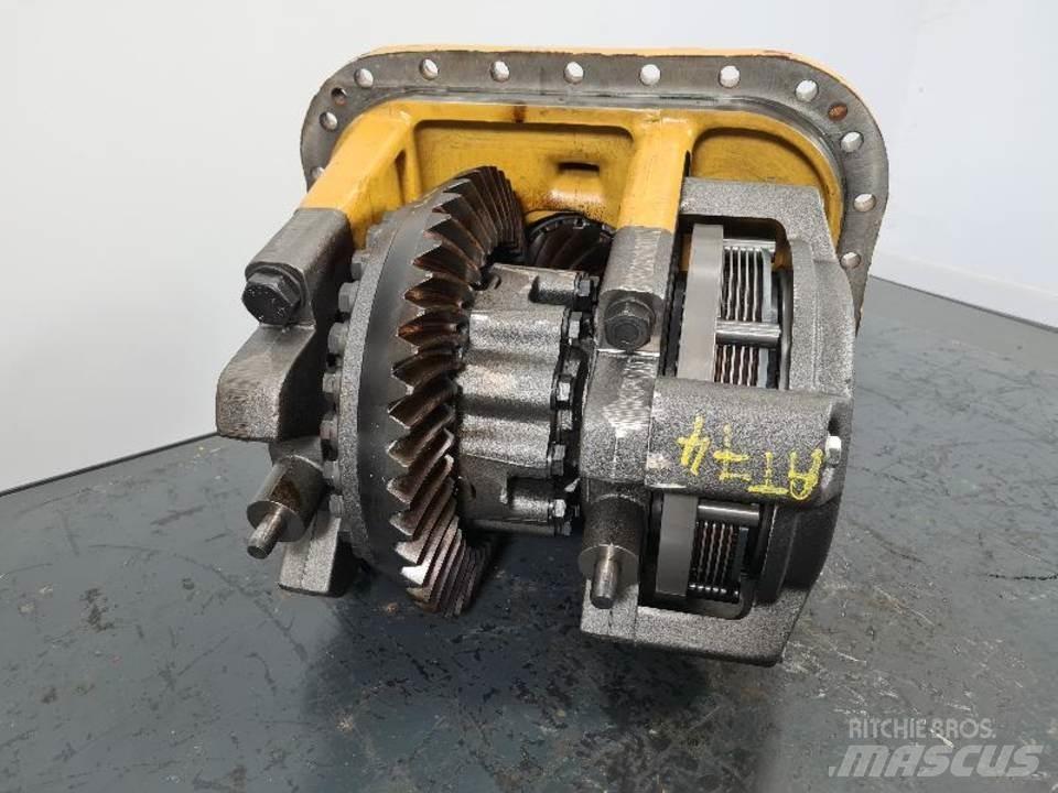 CAT 735 Предаване