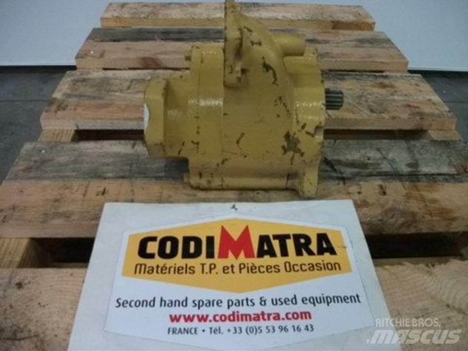 CAT 769C Хидравлични