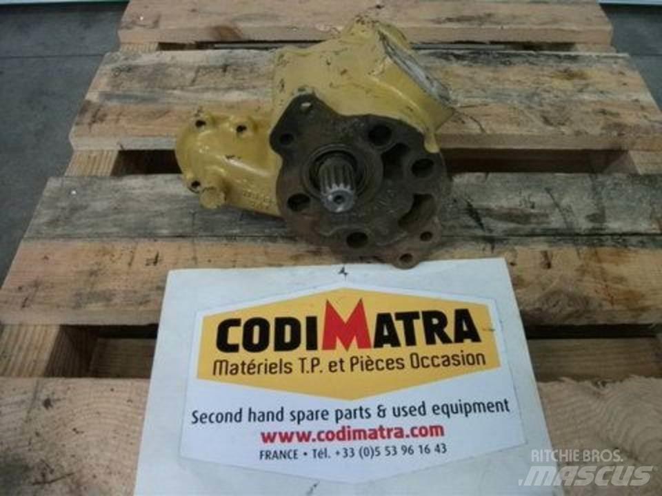 CAT 769C Хидравлични