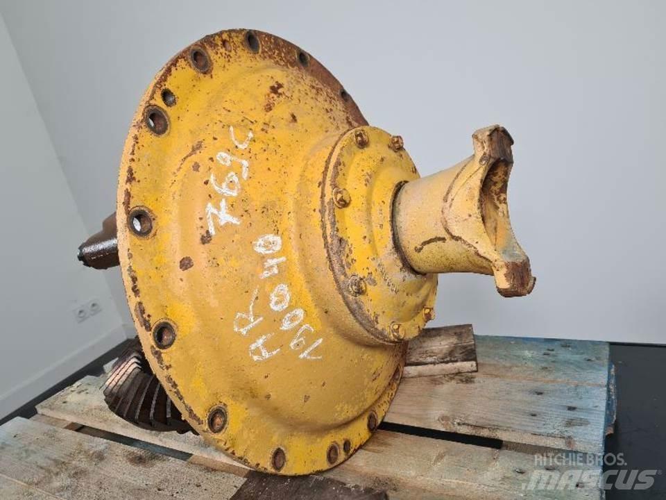 CAT 769C Предаване