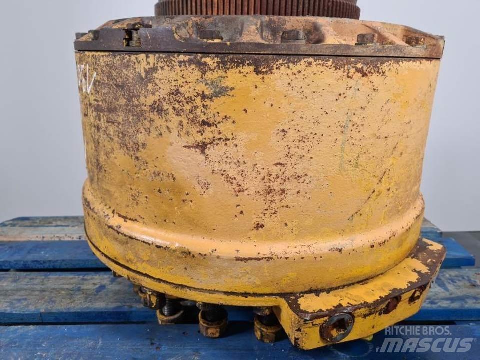 CAT 769C Предаване