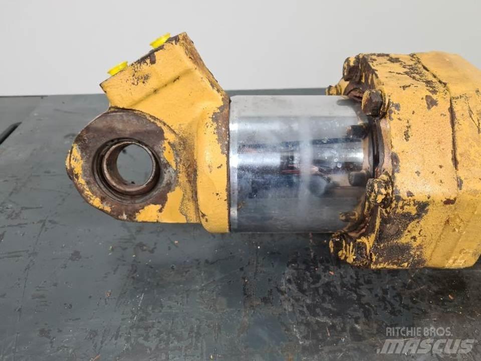 CAT 769C Хидравлични