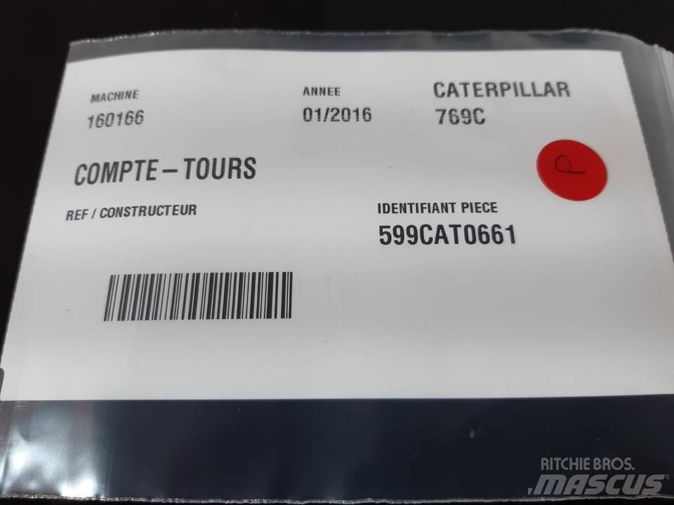 CAT 769C Кабина