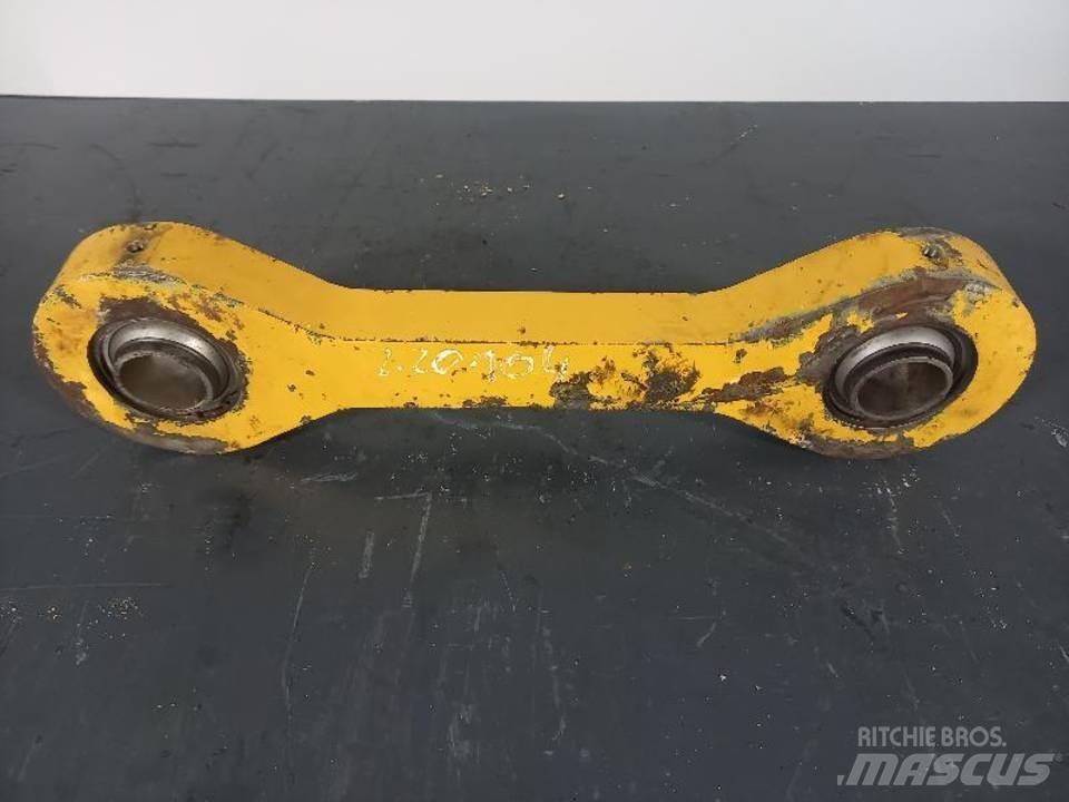CAT 770 Предаване