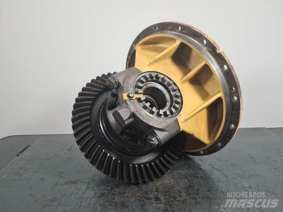 CAT 771D Предаване