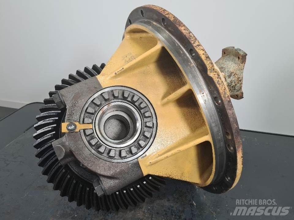 CAT 771D Предаване
