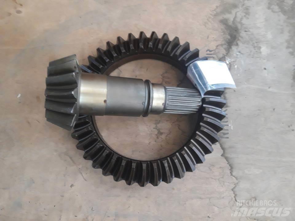 CAT 824B Предаване