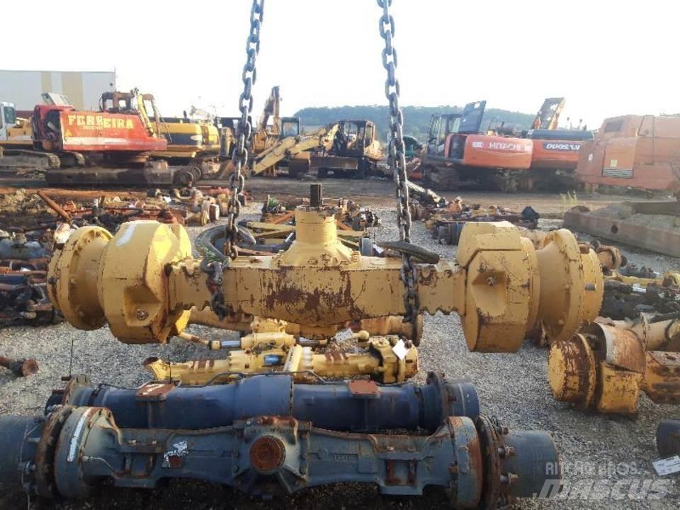 CAT 906H Предаване