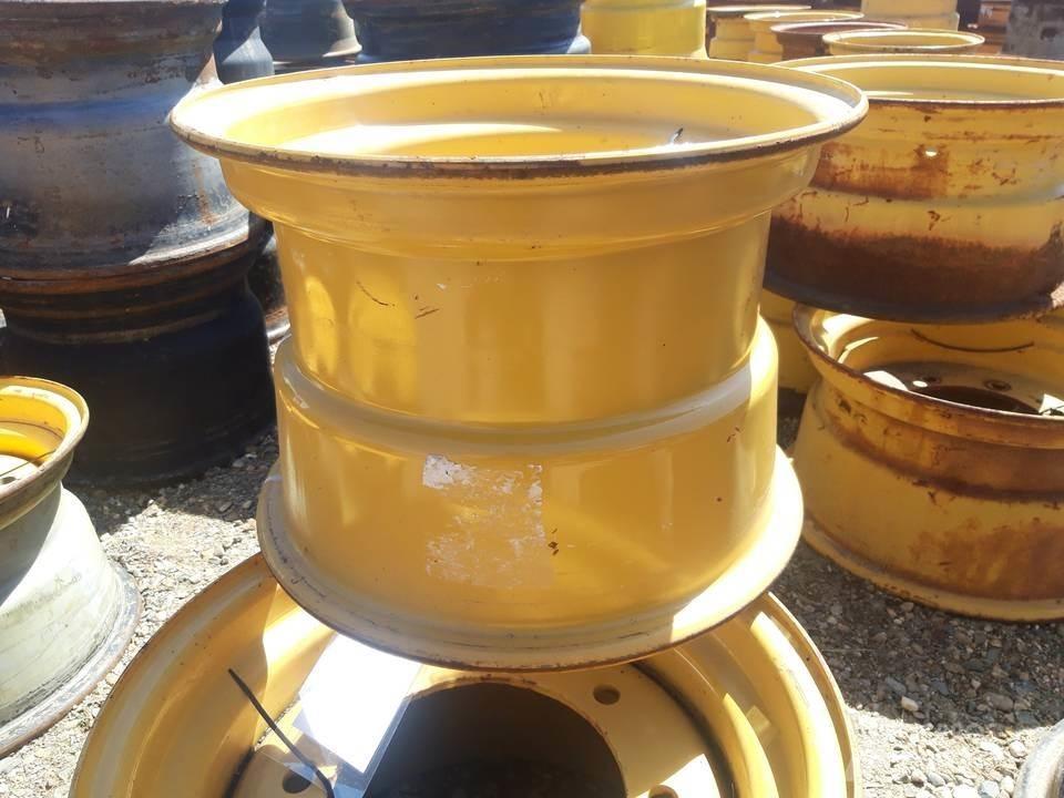 CAT 906H Релси, вериги и ходова част
