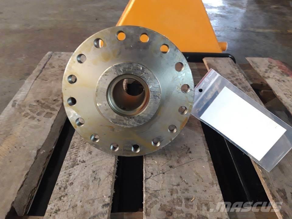 CAT 930 Предаване