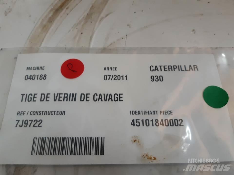 CAT 930 Хидравлични