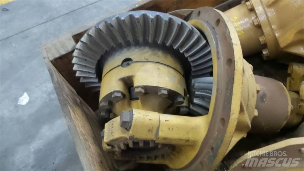 CAT 950 Предаване