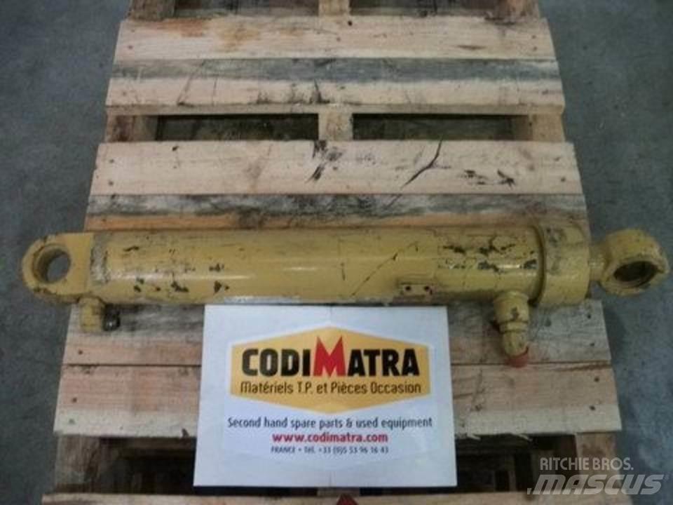 CAT 950B Хидравлични
