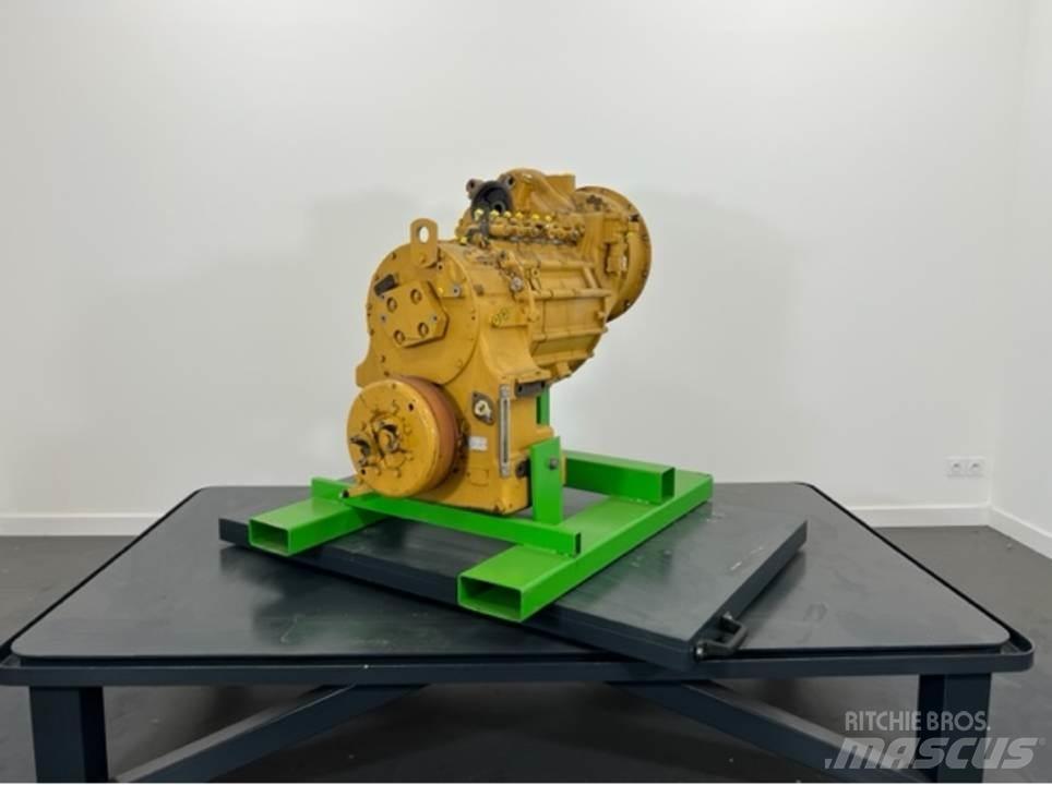 CAT 950K Предаване