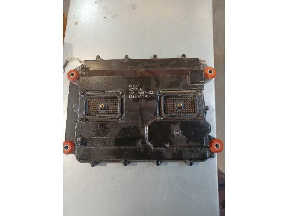 CAT 950K Кабина
