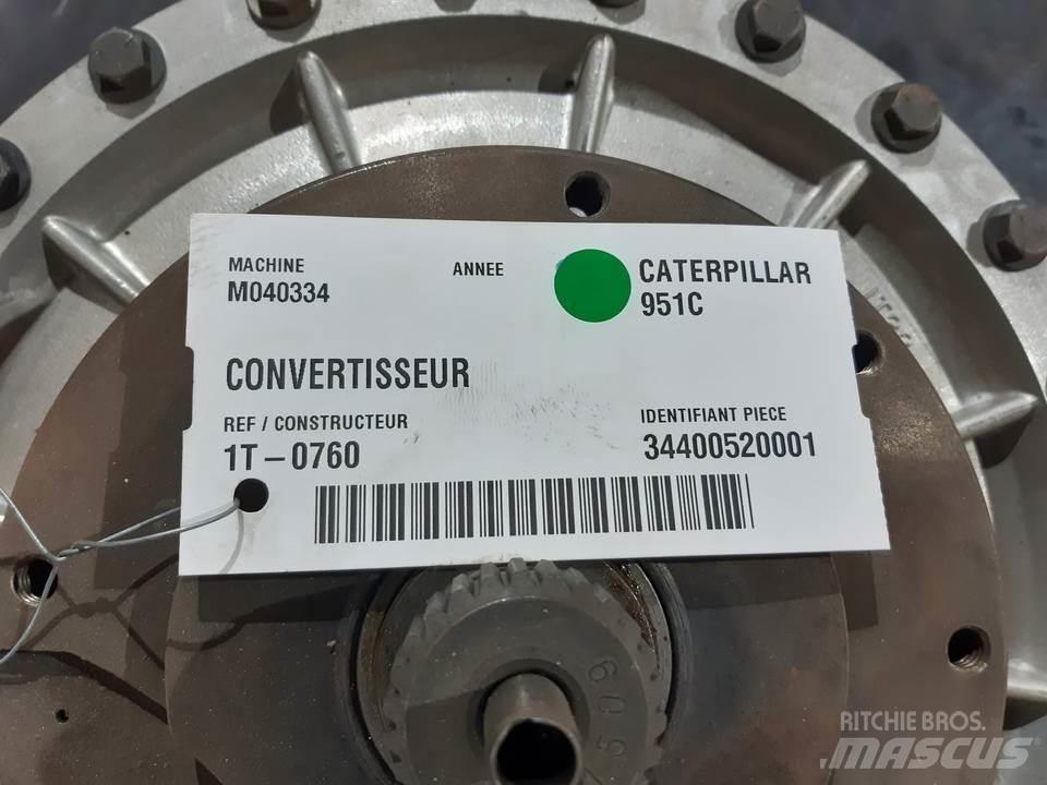 CAT 951C Предаване