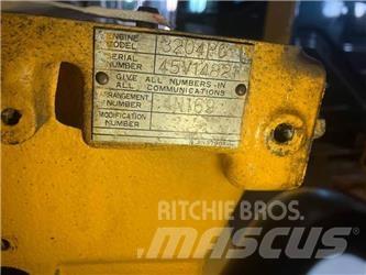 CAT 953 Двигатели