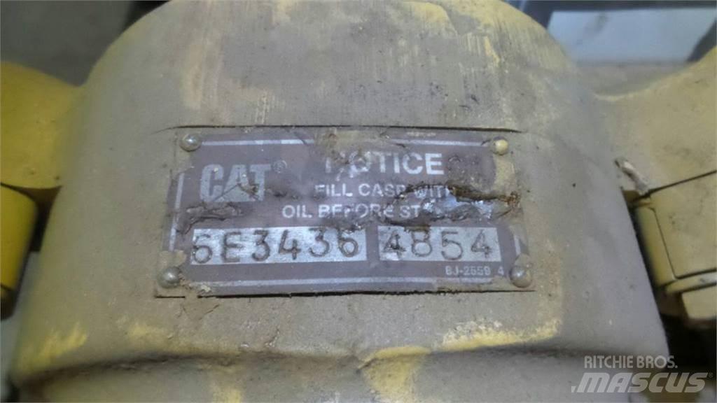 CAT 953 Хидравлични