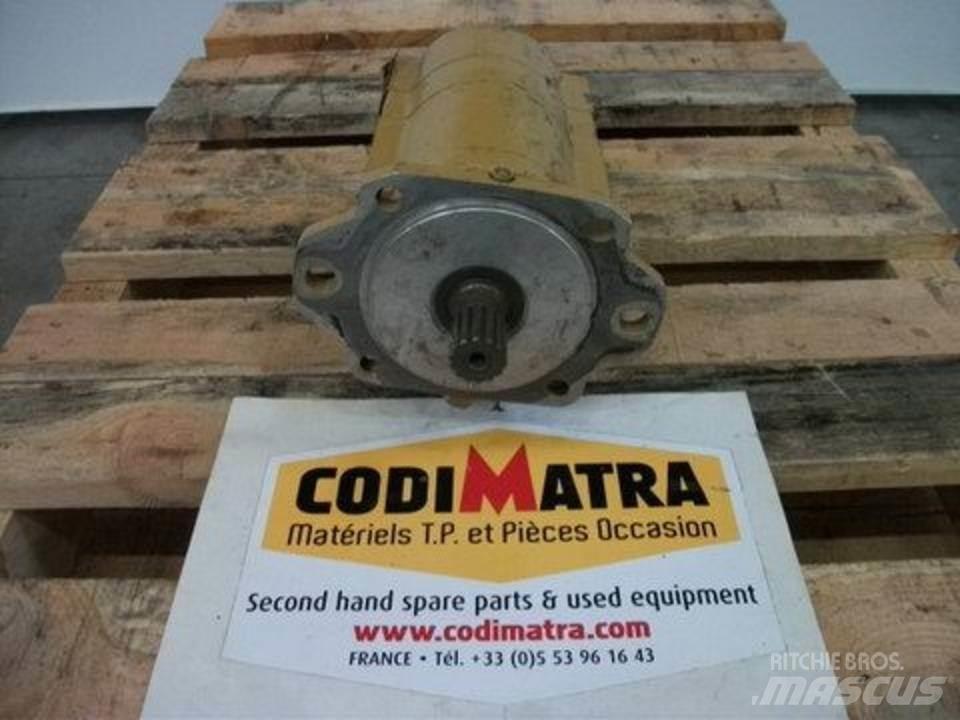 CAT 963 Хидравлични
