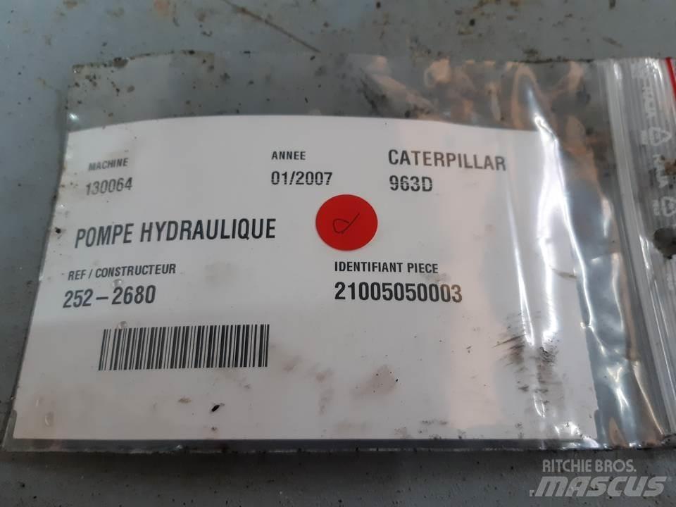 CAT 963D Хидравлични