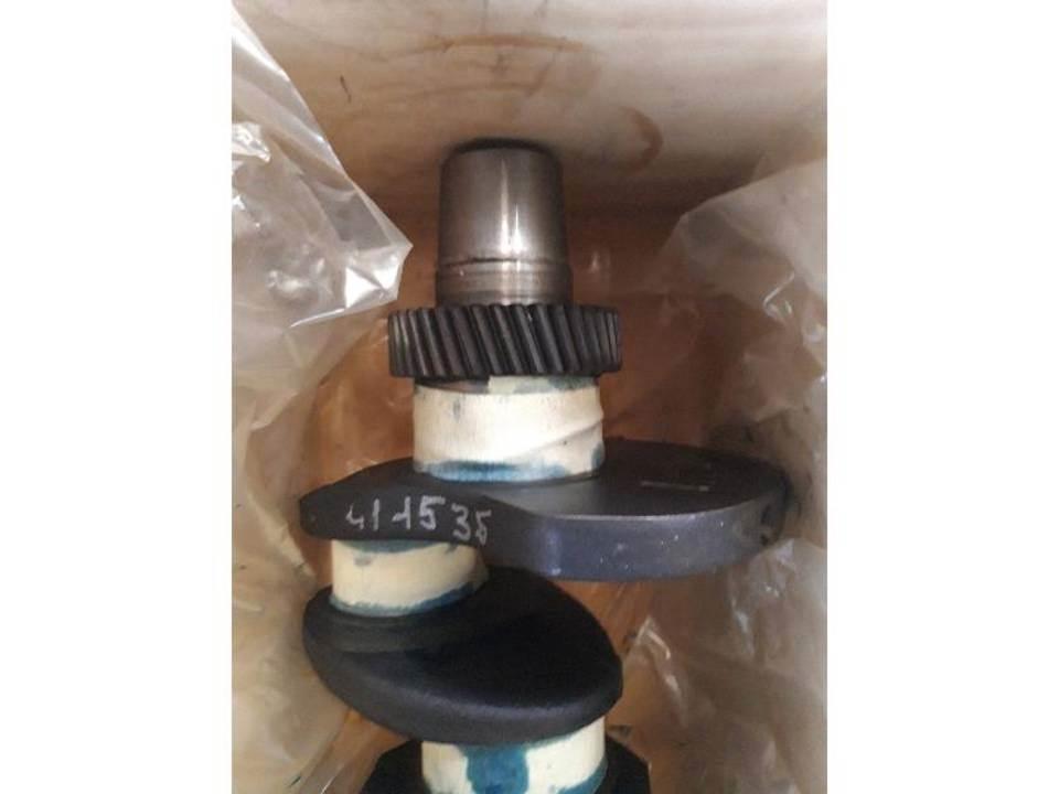 CAT 966C Двигатели
