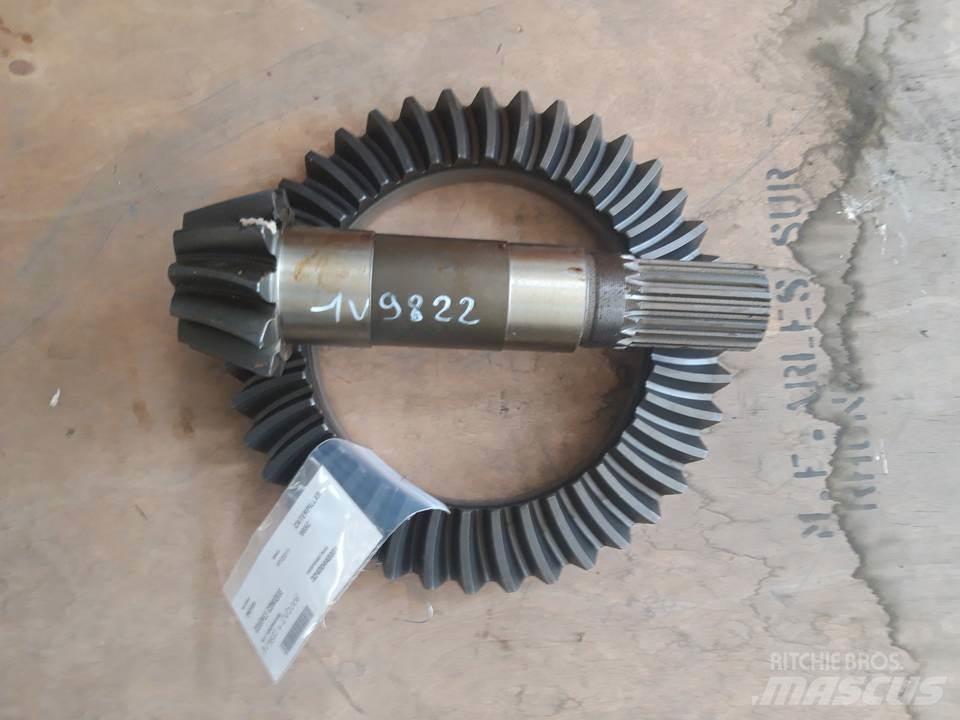 CAT 966C Предаване