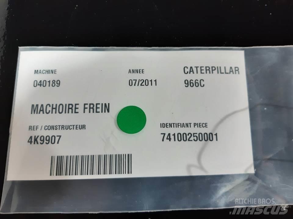 CAT 966C Релси, вериги и ходова част
