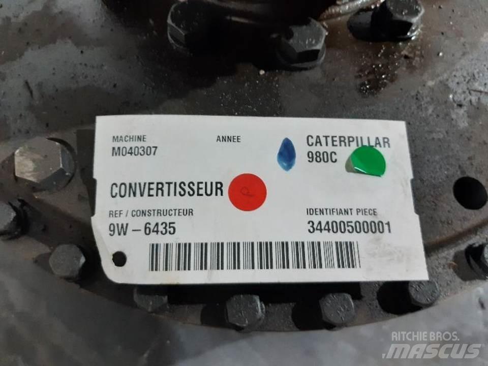 CAT 980C Предаване