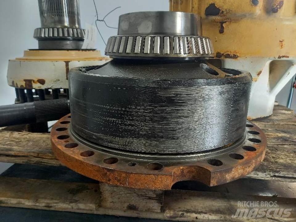 CAT 980K Предаване