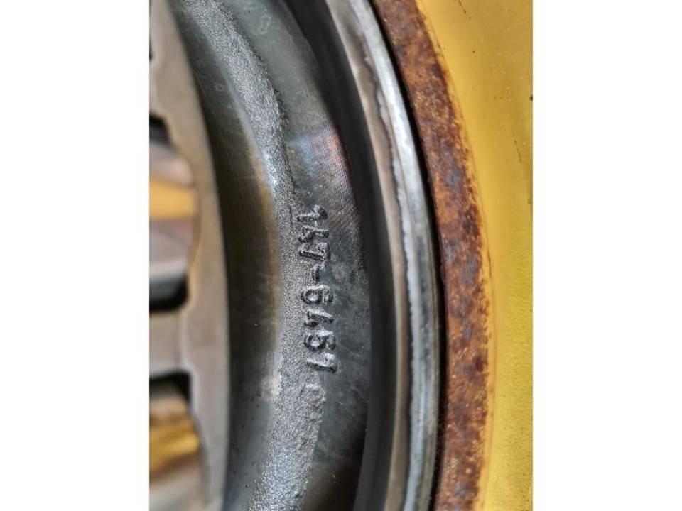 CAT 988G Предаване