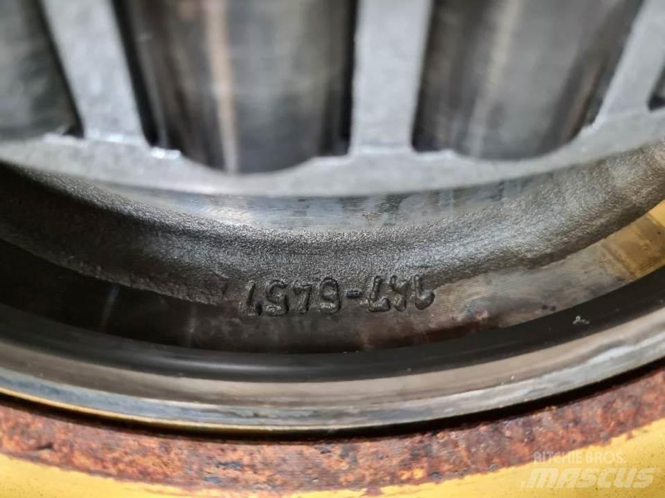 CAT 988G Предаване