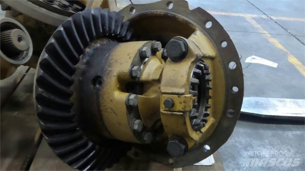 CAT D30D Предаване