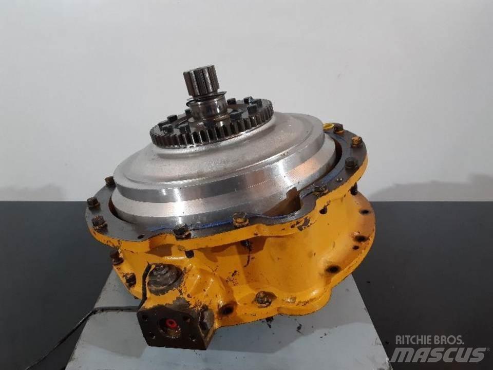 CAT D4 Предаване