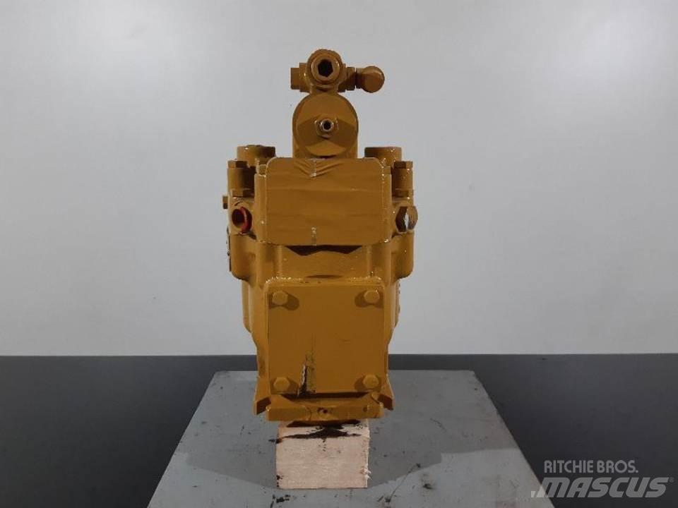 CAT D5H Хидравлични